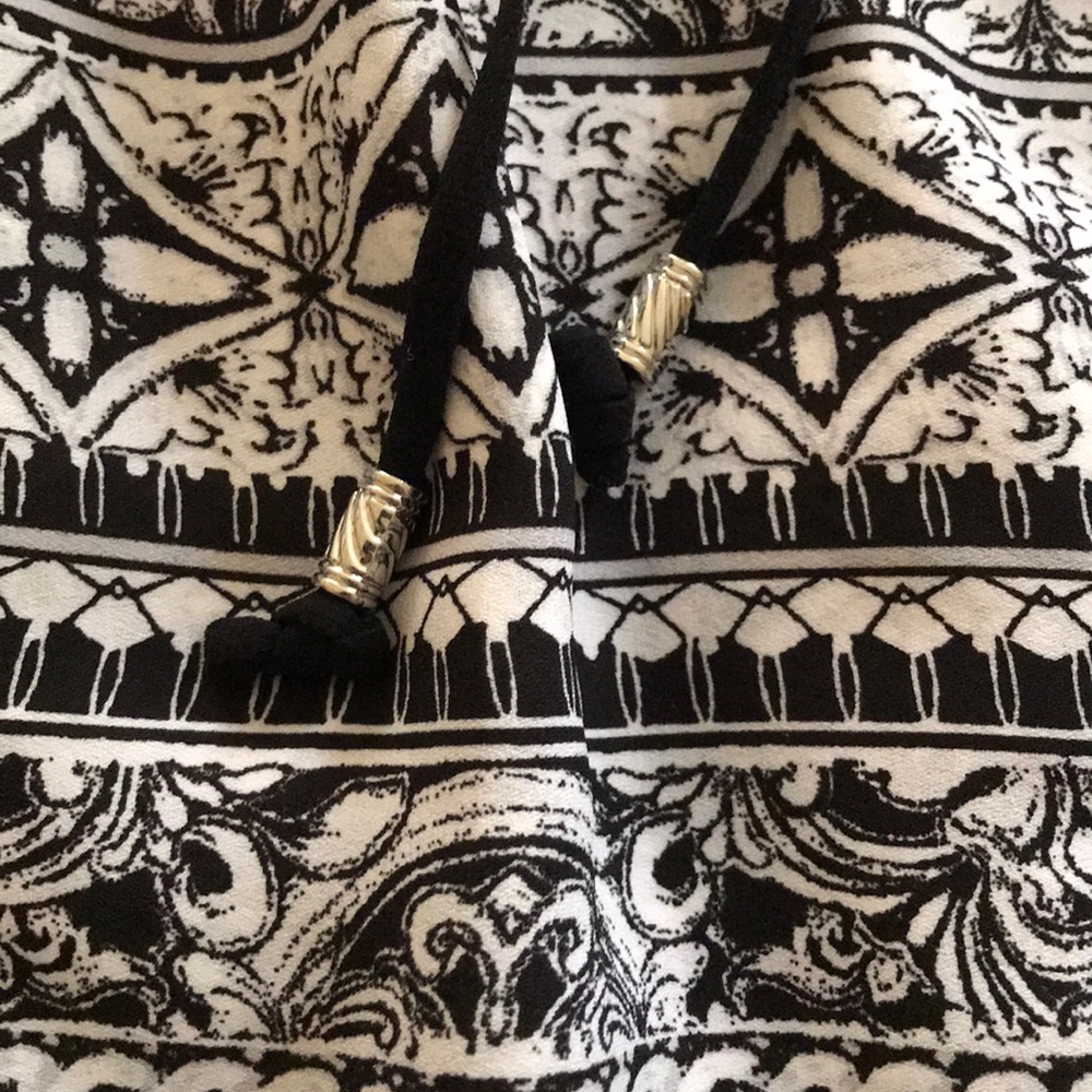 WHBM Tunic Size 0 - Picture 4 of 7